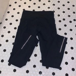 lululemon size 6 leggings with pockets